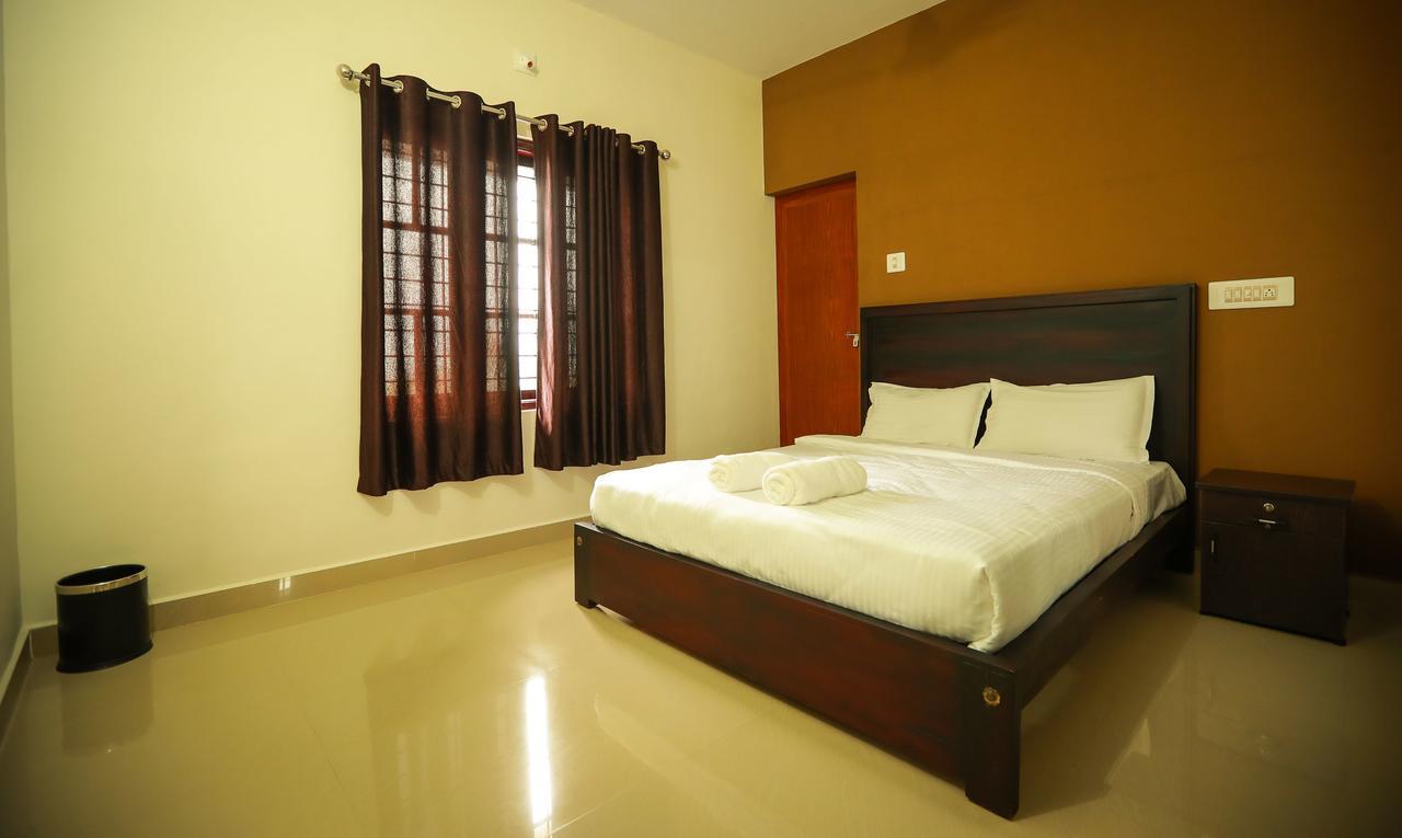 Hotel Kananam Retrteat Todupulai Exterior foto